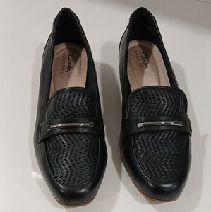 Clarks Collection,Juliet Aster Black Leather, Size Wide 8.5,Black, Not Worn
